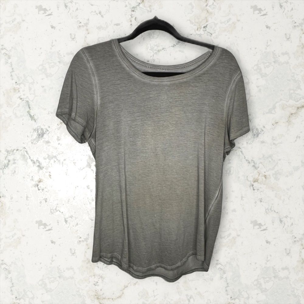 Lululemon Lightweight Tee